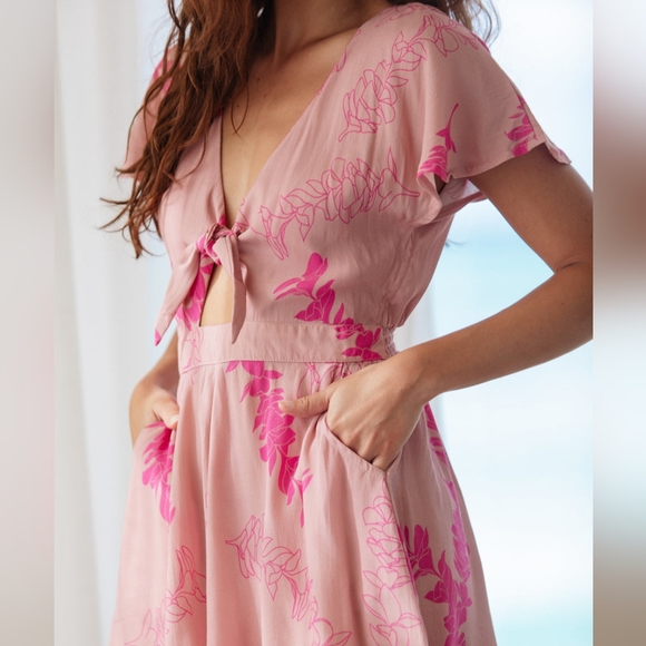 New Fighting Eel Ava Sky Jumper Kiwi Matcha Sakura Green Cherry Blossom M Romper - Picture 16 of 16